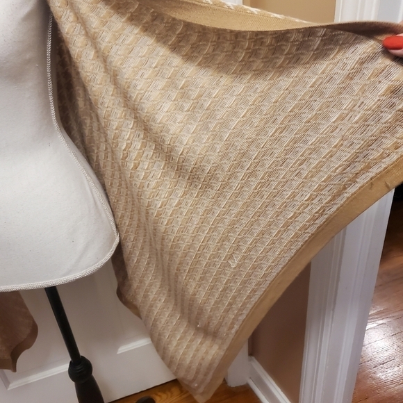 Fenn Wright Beige and White Houndstooth cascading open front cardigan size small - Picture 6 of 9